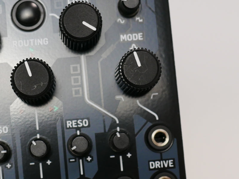 Behringer SWORDS (中古)