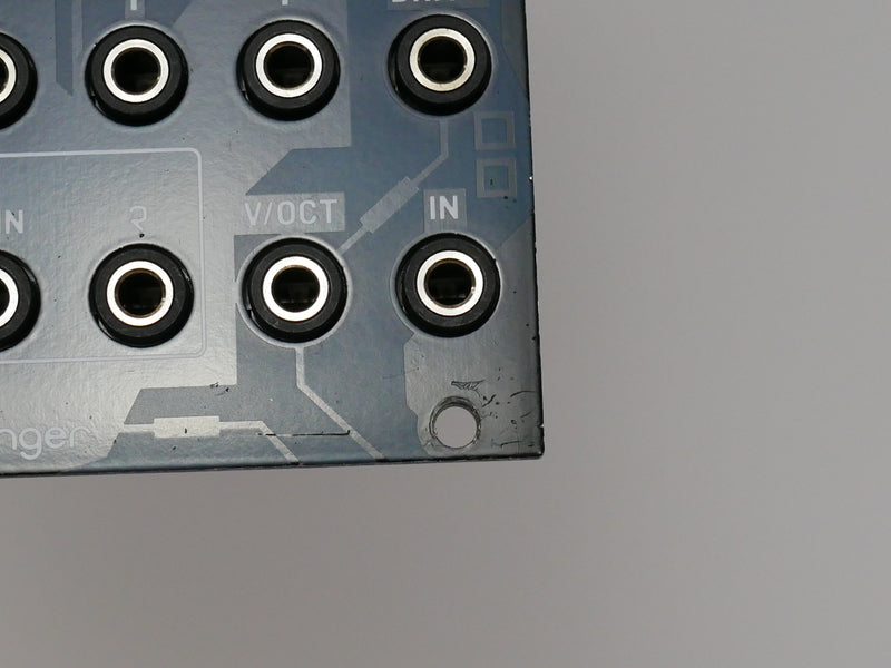 Behringer SWORDS (中古)