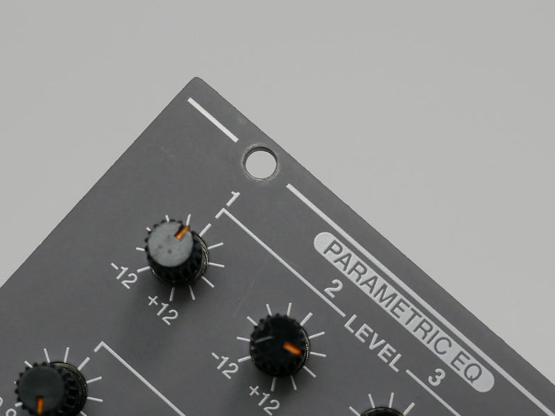 Behringer 305 EQ/MIXER/OUTPUT (中古2)