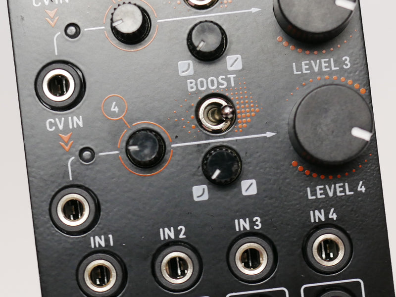 Behringer FOUR PLAY (中古)