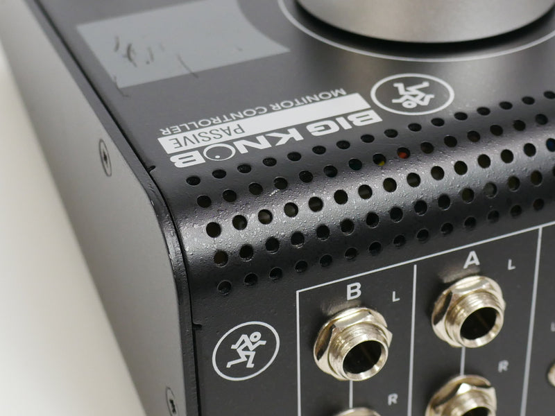 Mackie Big Knob Passive (中古)