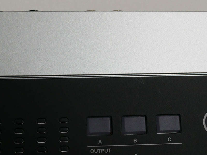 STEINBERG UR28M (中古)