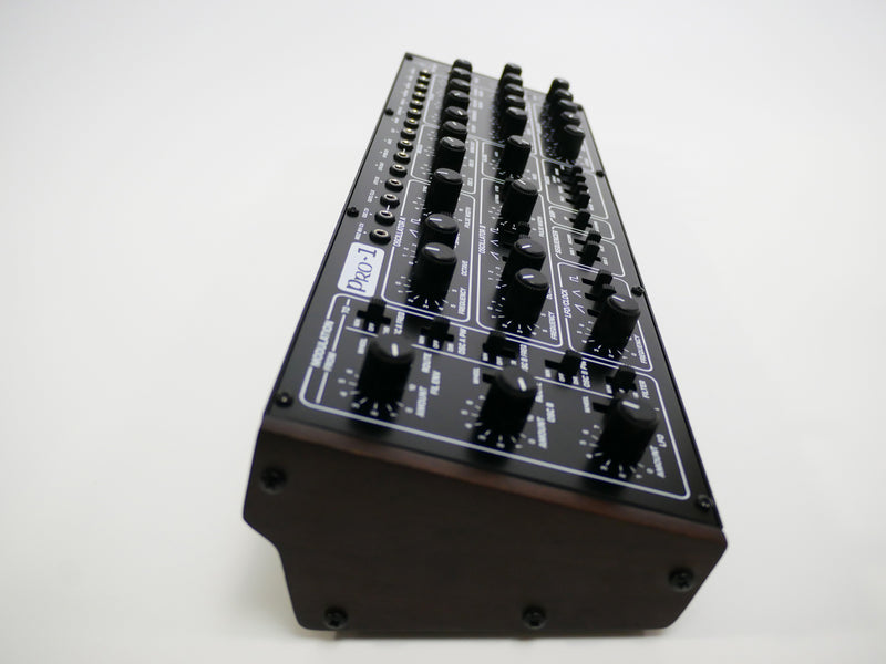 Behringer PRO-1 (中古)