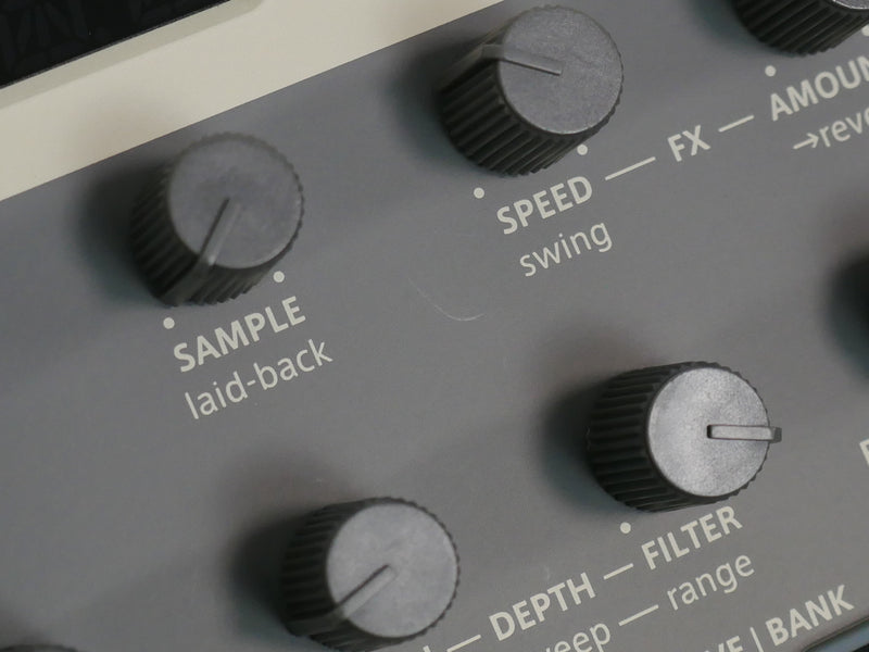 SONICWARE LIVEN Lofi-12 (中古)