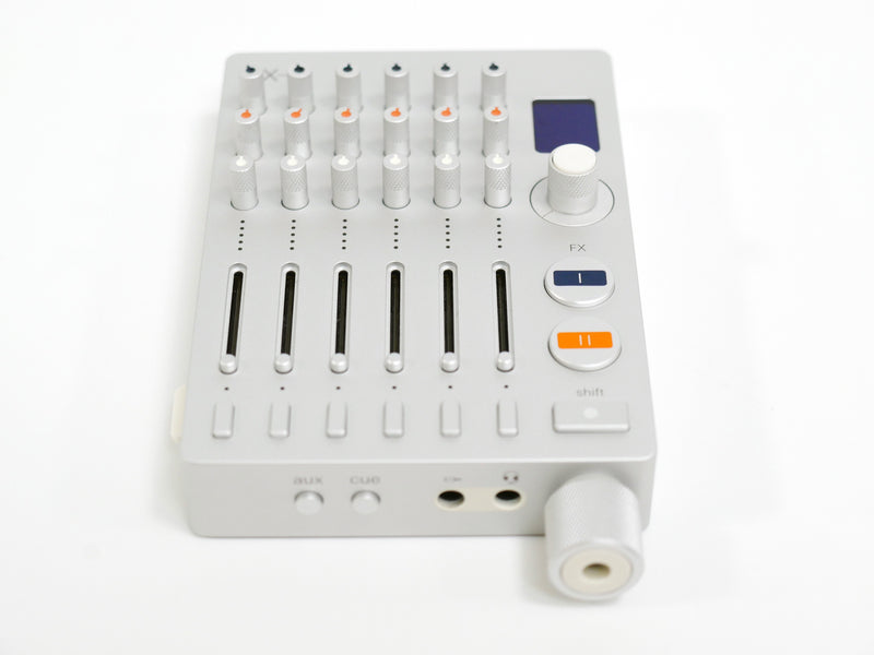 Teenage Engineering TX-6 (中古)