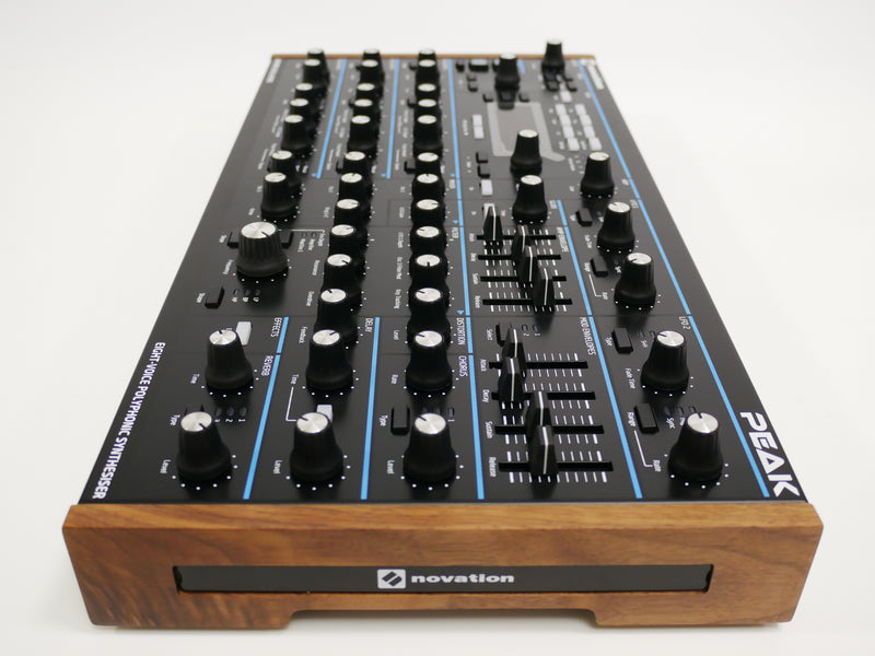 Novation PEAK (中古)2