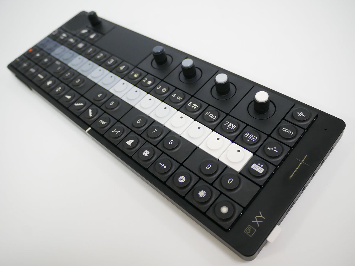 【新品未開封】Teenage Engineering OP-XY Teenage Engineering OP-XY (中古)