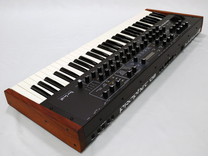 Dave Smith Instruments Prophet '08 PE (中古)