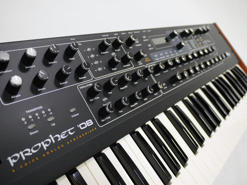 Dave Smith Instruments Prophet '08 PE (中古)3