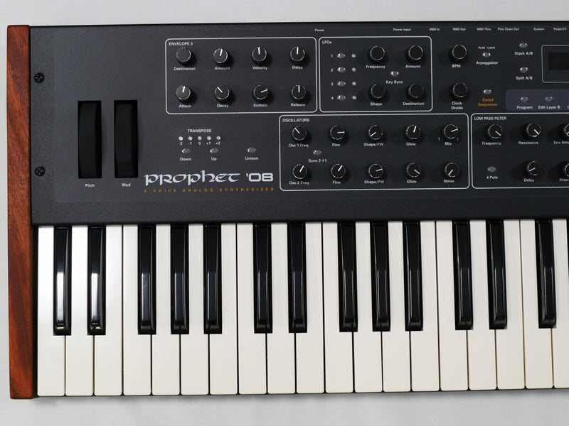 Dave Smith Instruments Prophet '08 PE (中古)