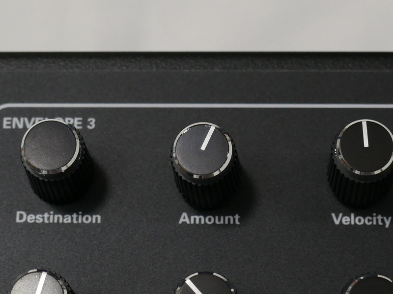 Dave Smith Instruments Prophet '08 PE (中古)