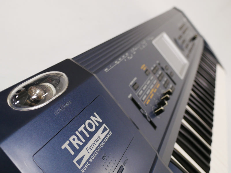 KORG TRITON Extreme 61 (中古)3