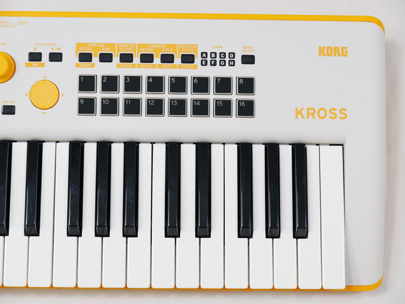KORG KROSS2-61-GO (中古)