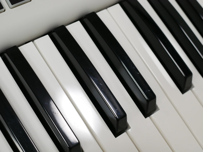 KORG KROSS2-61-GO (中古)