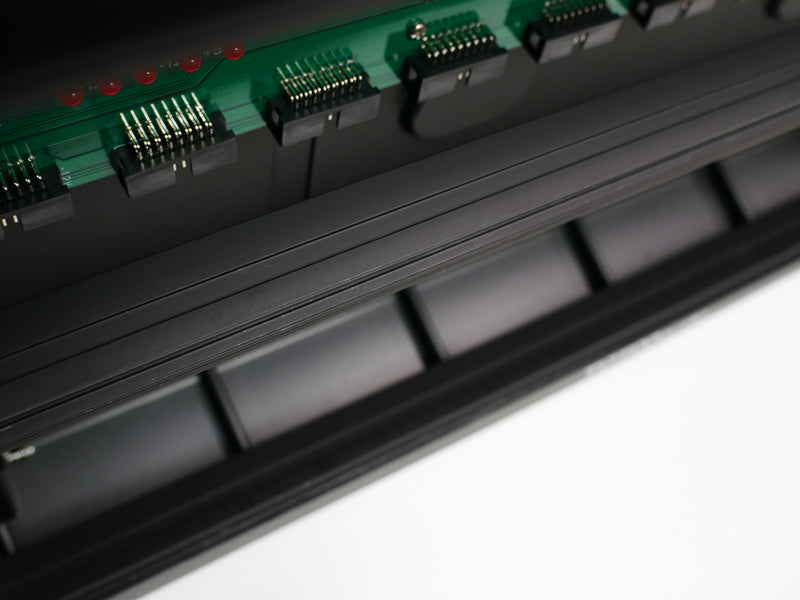 Tiptop Audio Mantis Black (中古)