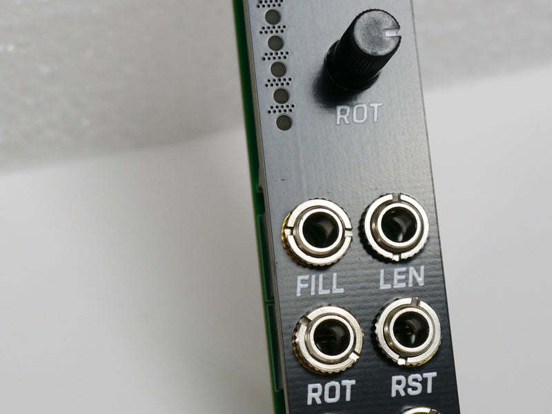 centrevillage ECQ (中古)