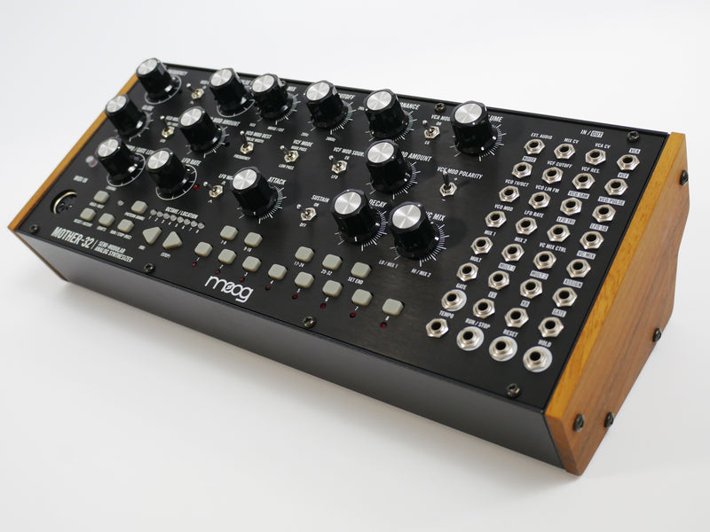 moog MOTHER-32 (中古)