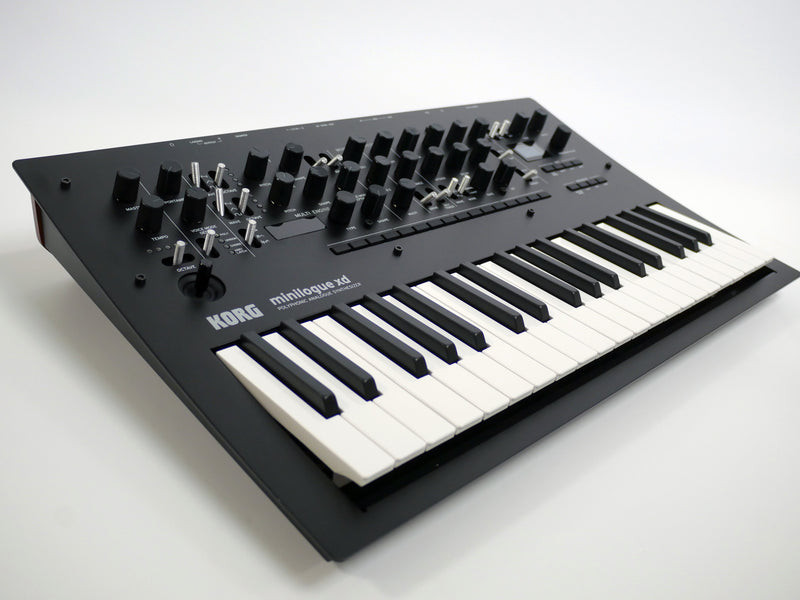 KORG minilogue xd (中古)