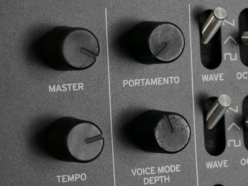 KORG minilogue xd (中古)