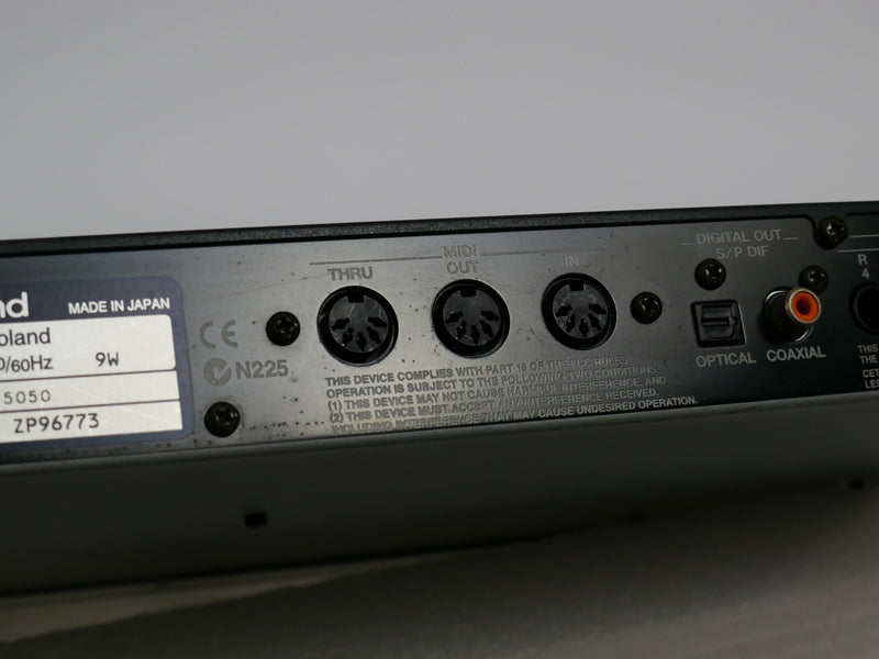 Roland XV-5050 (中古)