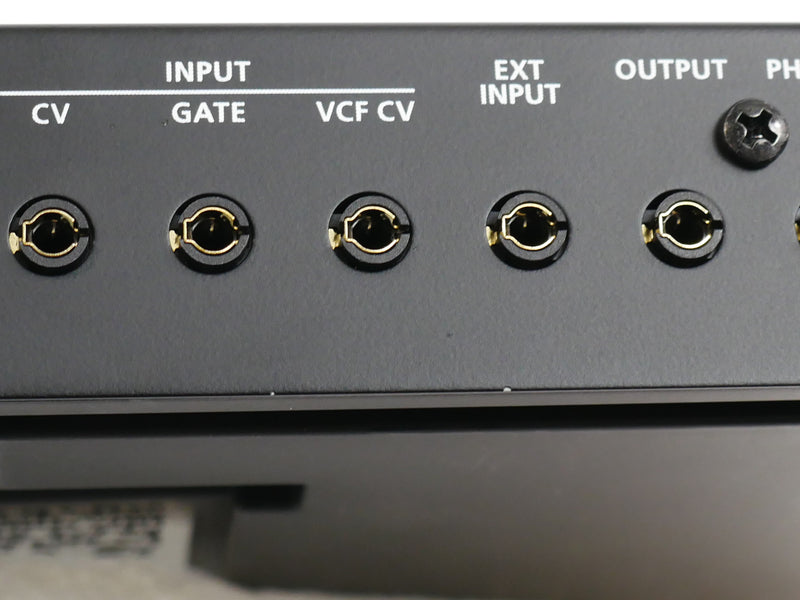 Roland SE-02 (中古)