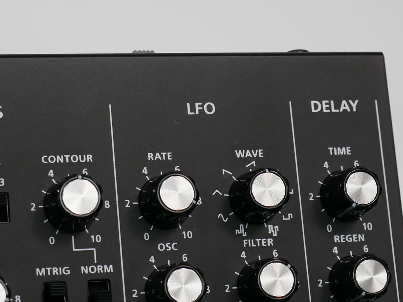 Roland SE-02 (中古)