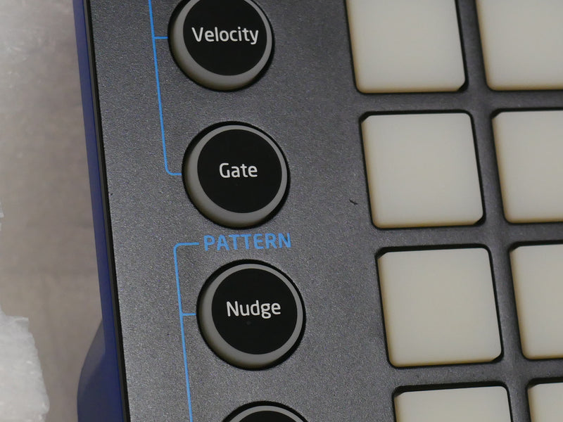 Novation CIRCUIT (中古)