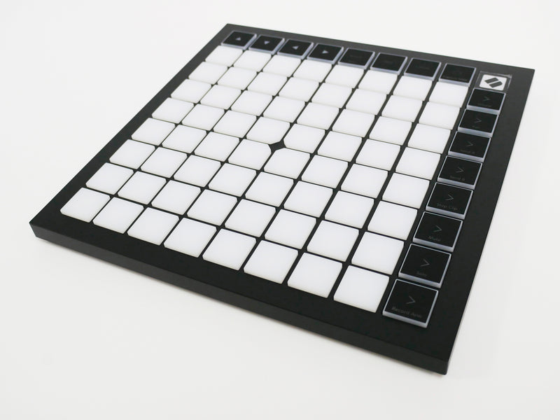 novation LaunchPad X (中古)