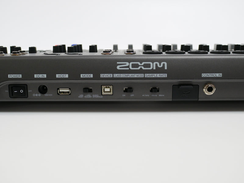 ZOOM LiveTrak L-12 (中古)