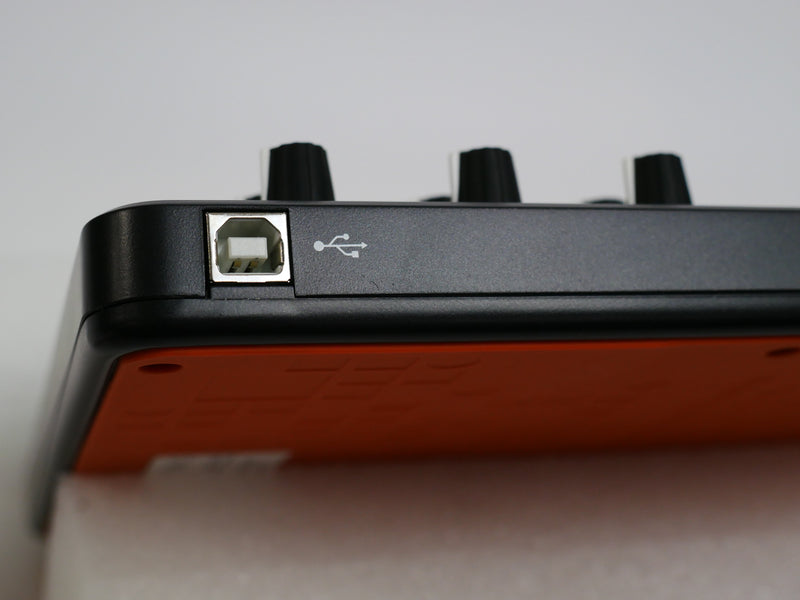 Novation Launch Control XL MK2 + Decksaver (中古)