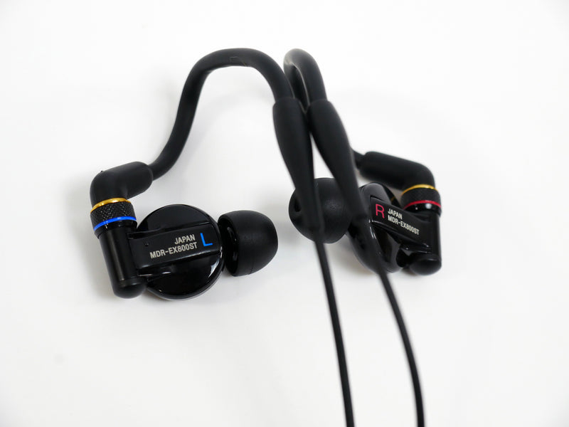 SONY MDR-EX800ST (中古)