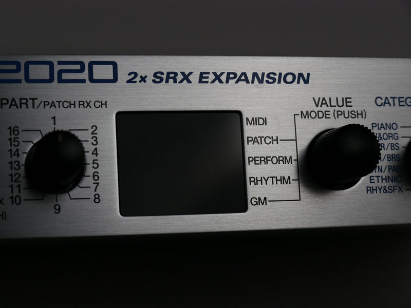 Roland XV-2020 (中古)