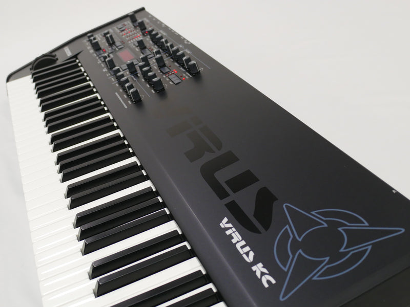 access VIRUS KC (中古)