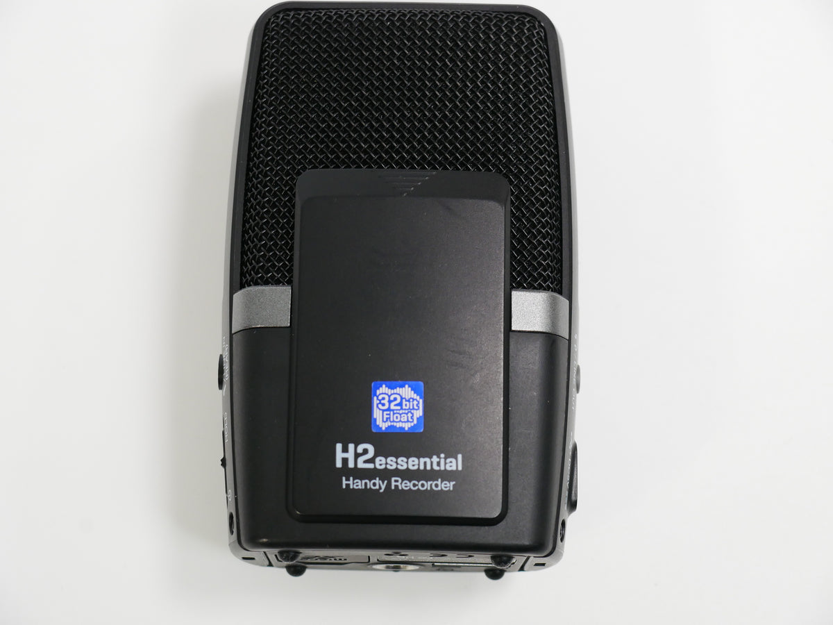 ZOOM H2essential (中古)