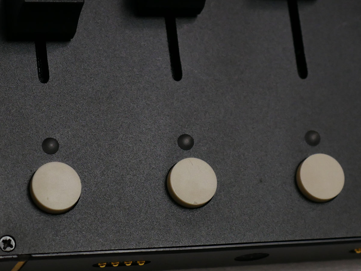 Intech Studio Grid PBF4 (中古2)