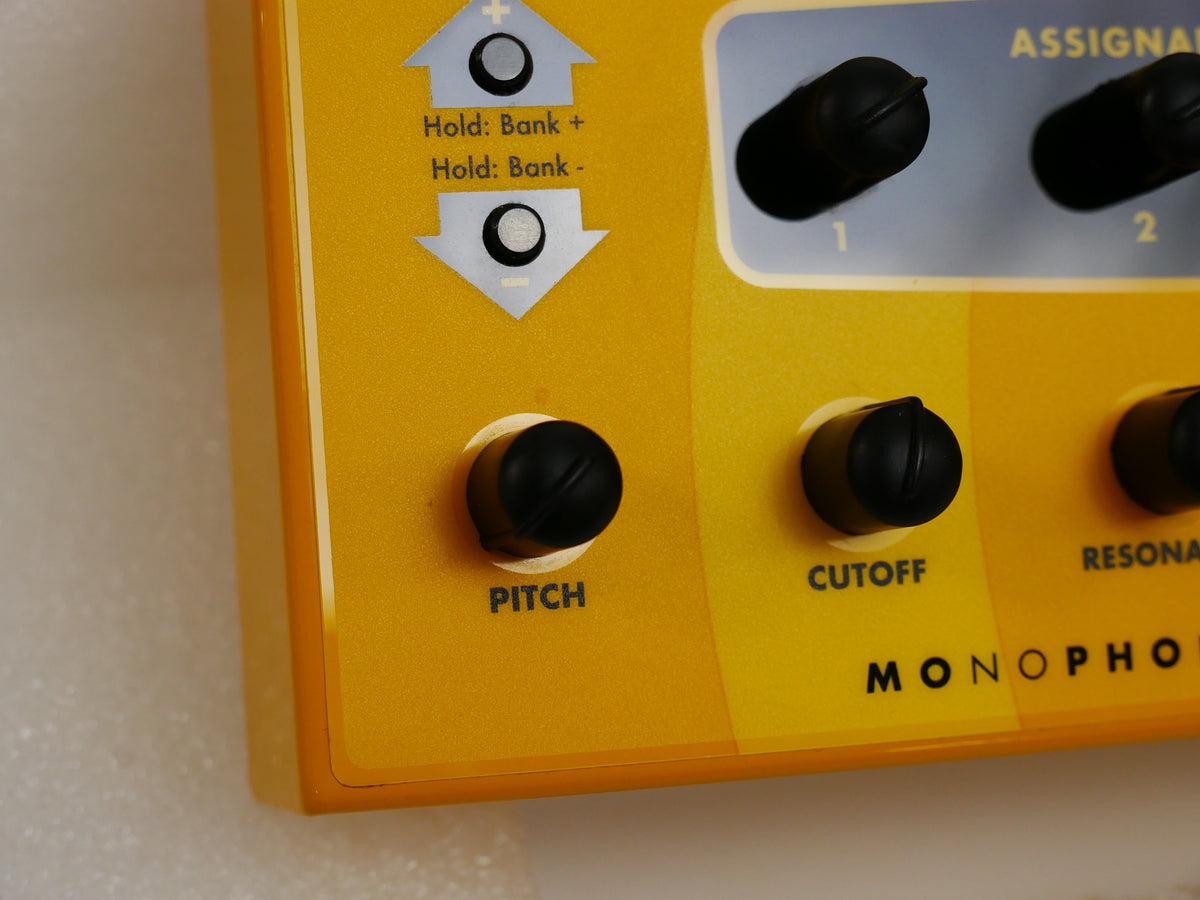 Dave Smith Instruments MOPHO (中古)