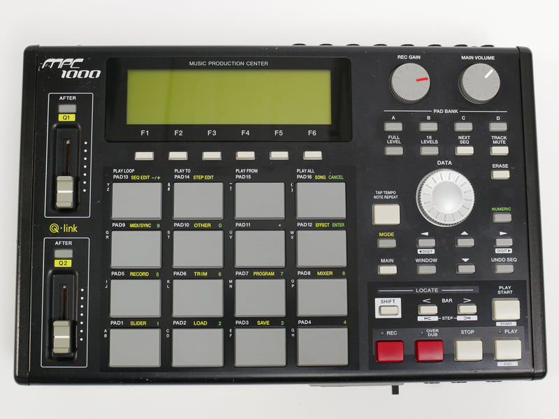 DJ機材 MPC1000BK-N AKAI MPC1000 BK-N (中古)