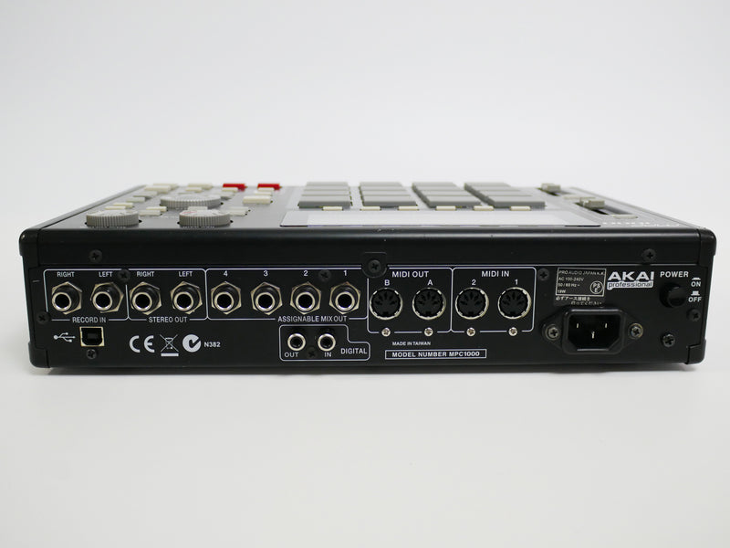 AKAI MPC1000 BK-N (中古)