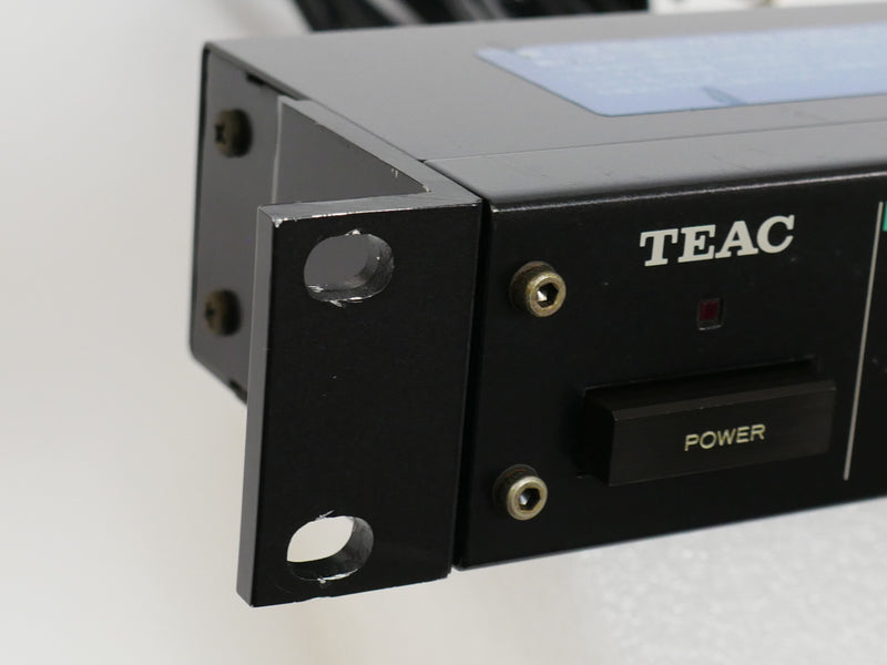 TEAC AV-P15 (中古)