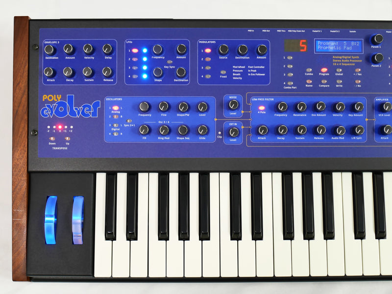 Dave Smith Instruments Poly Evolver Keyboard PE (中古)1