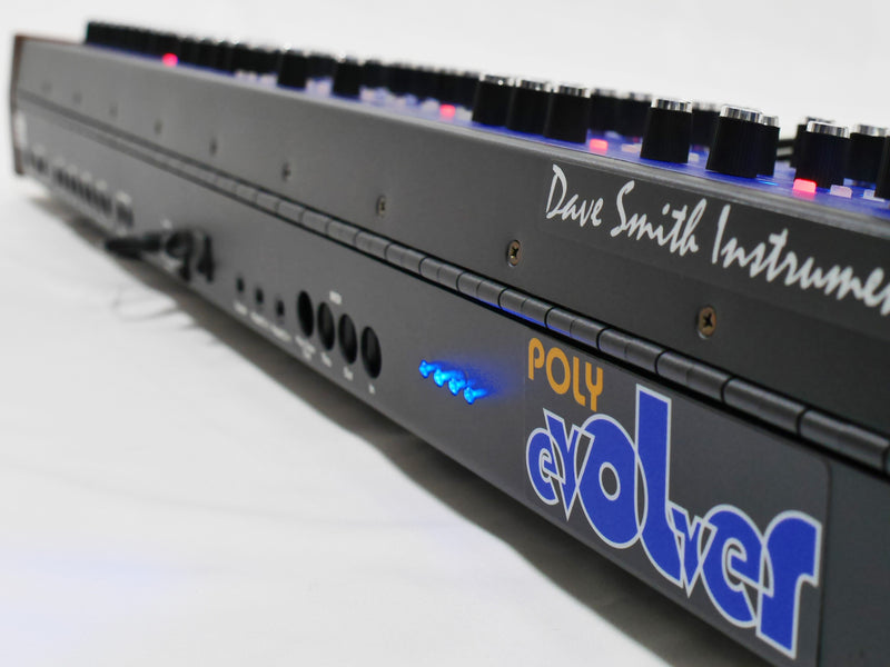 Dave Smith Instruments Poly Evolver PE (中古)