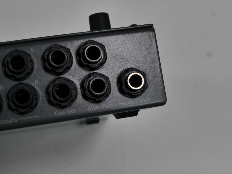 elektron Octatrack MKII (中古)