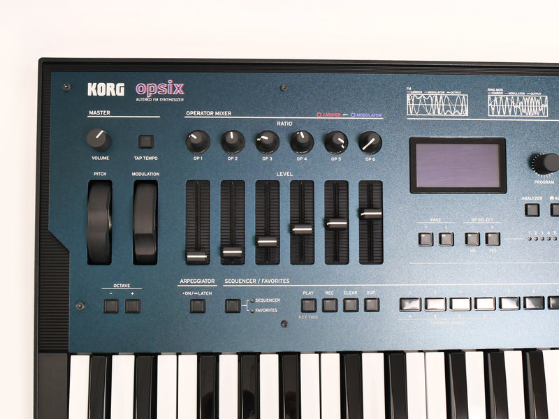 KORG opsix (中古)