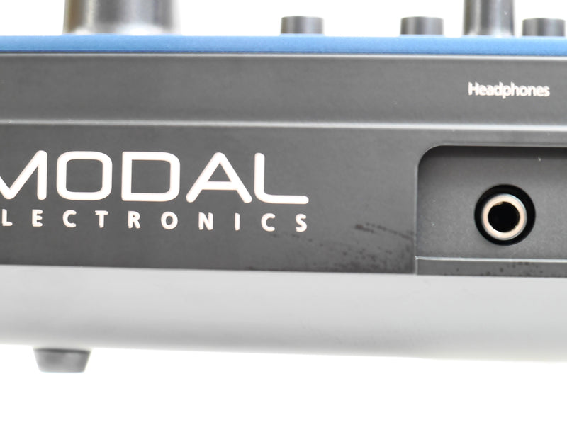 Modal Electronics Cobalt 8 (中古)