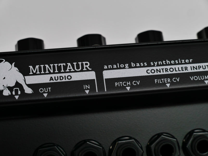 moog MINITAUR Rev2 (中古)