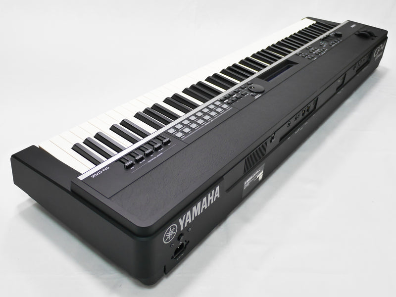 YAMAHA CP4 STAGE (中古)