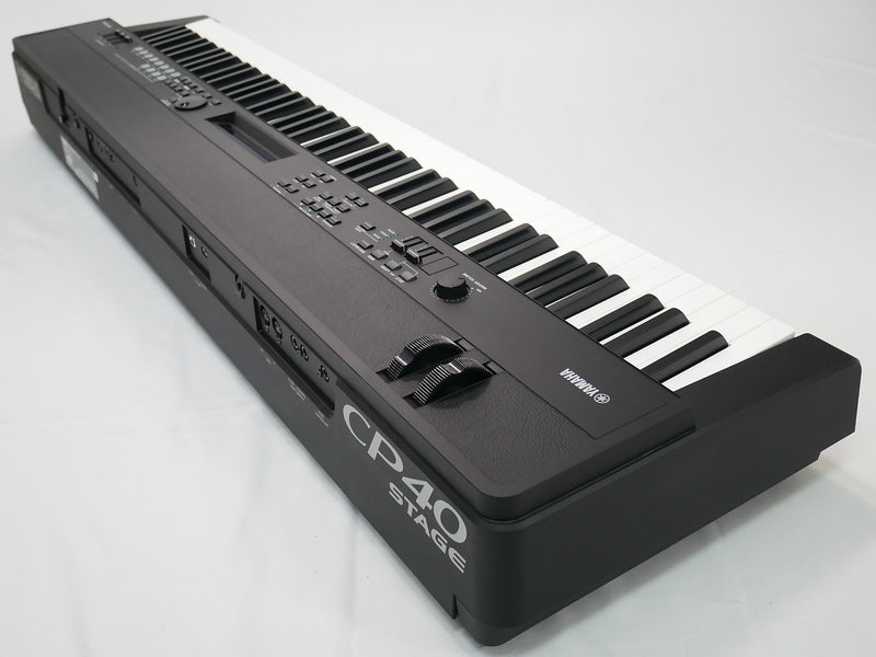 YAMAHA CP40 STAGE + Carrying Case (中古)