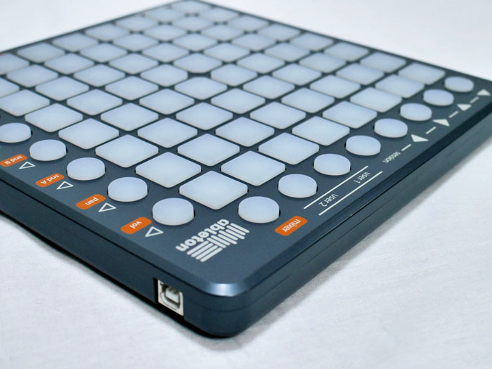 Novation Launchpad S (中古)