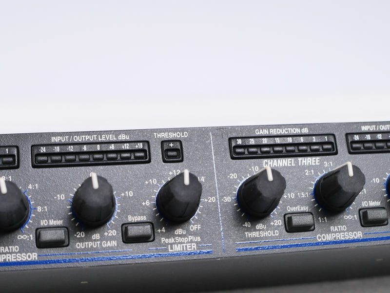 DBX 1046 Quad Compressor/Limiter コンプレッサー | www