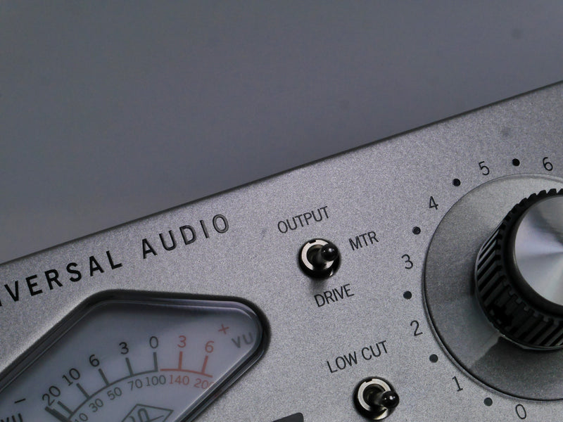 Universal Audio 710 Twin-Finity (中古2)